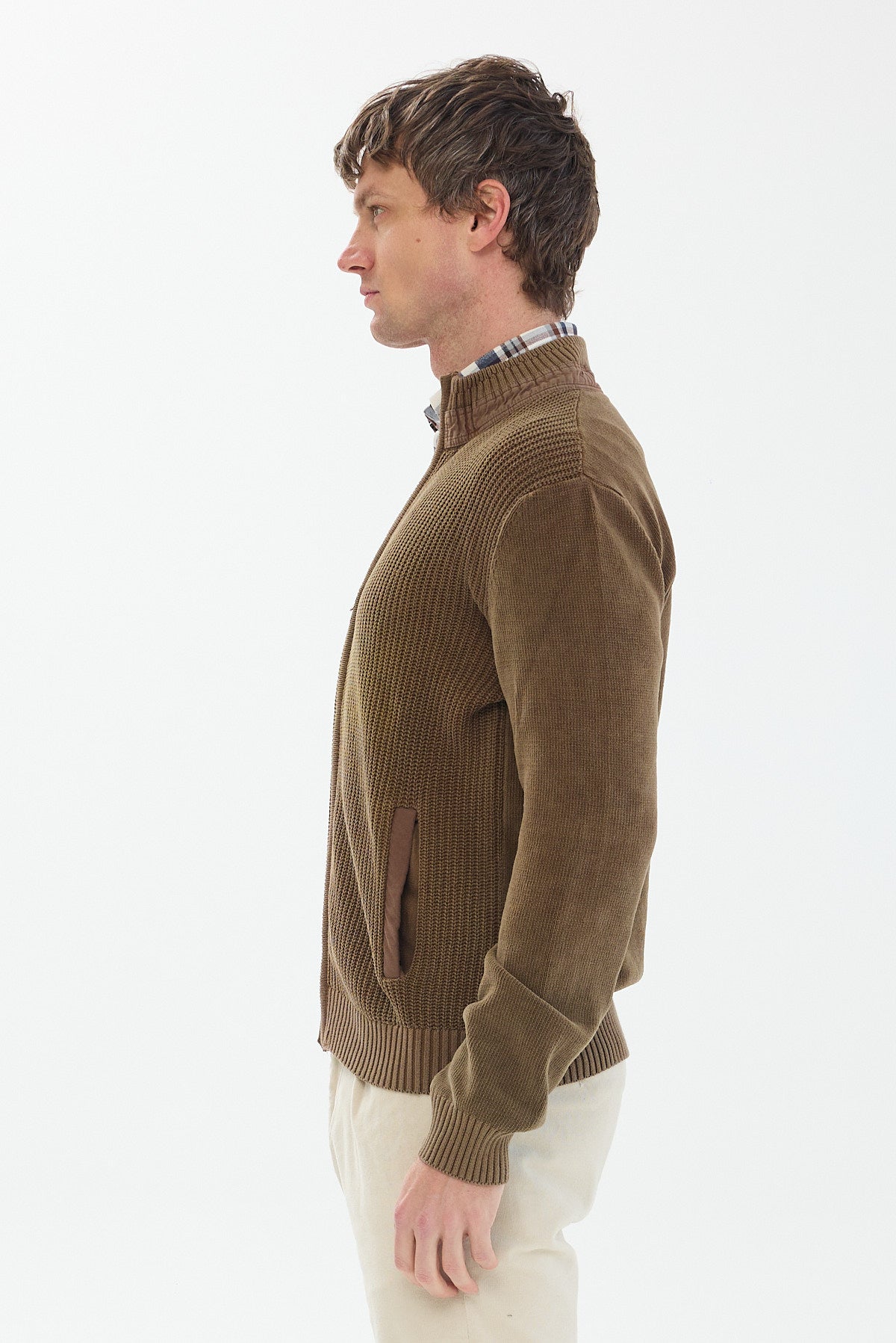 ΑΝΔΡΙΚΗ ΖΑΚΕΤΑ CARDIGAN ΜΠΕΖ ΣΚΟΥΡΟ PORTOBELLO'S ΜΕ ΦΕΡΜΟΥΑΡ ΚΑΙ ΣΧΕΔΙΟ ΣΤΗΝ ΥΦΑΝΣΗ REGULAR FIT