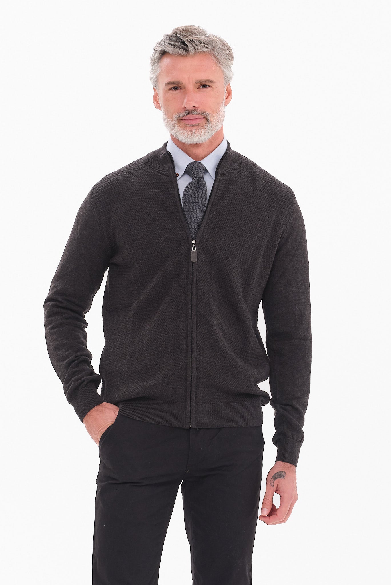 ΑΝΔΡΙΚΗ ΖΑΚΕΤΑ ΣΤΟ ΧΡΩΜΑ ΤΟΥ ΓΡΑΦΙΤΗ CARDIGAN LES GENT'S REGULAR FIT ΜΕ ΜΙΚΡΟΣΧΕΔΙΟ