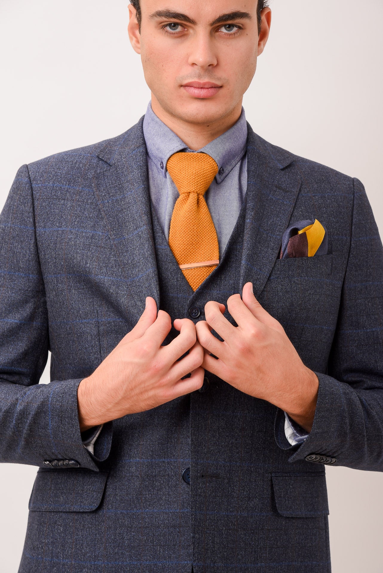 ΑΝΔΡΙΚΟ ΜΟΝΟΠΕΤΟ ΔΙΚΟΥΜΠΟ ΚΟΣΤΟΥΜΙ PORTOBELLO'S ΜΕ ΚΑΡΟ ΣΧΕΔΙΟ ΣΕ ΜΠΛΕ ΧΡΩΜΑ SLIM FIT