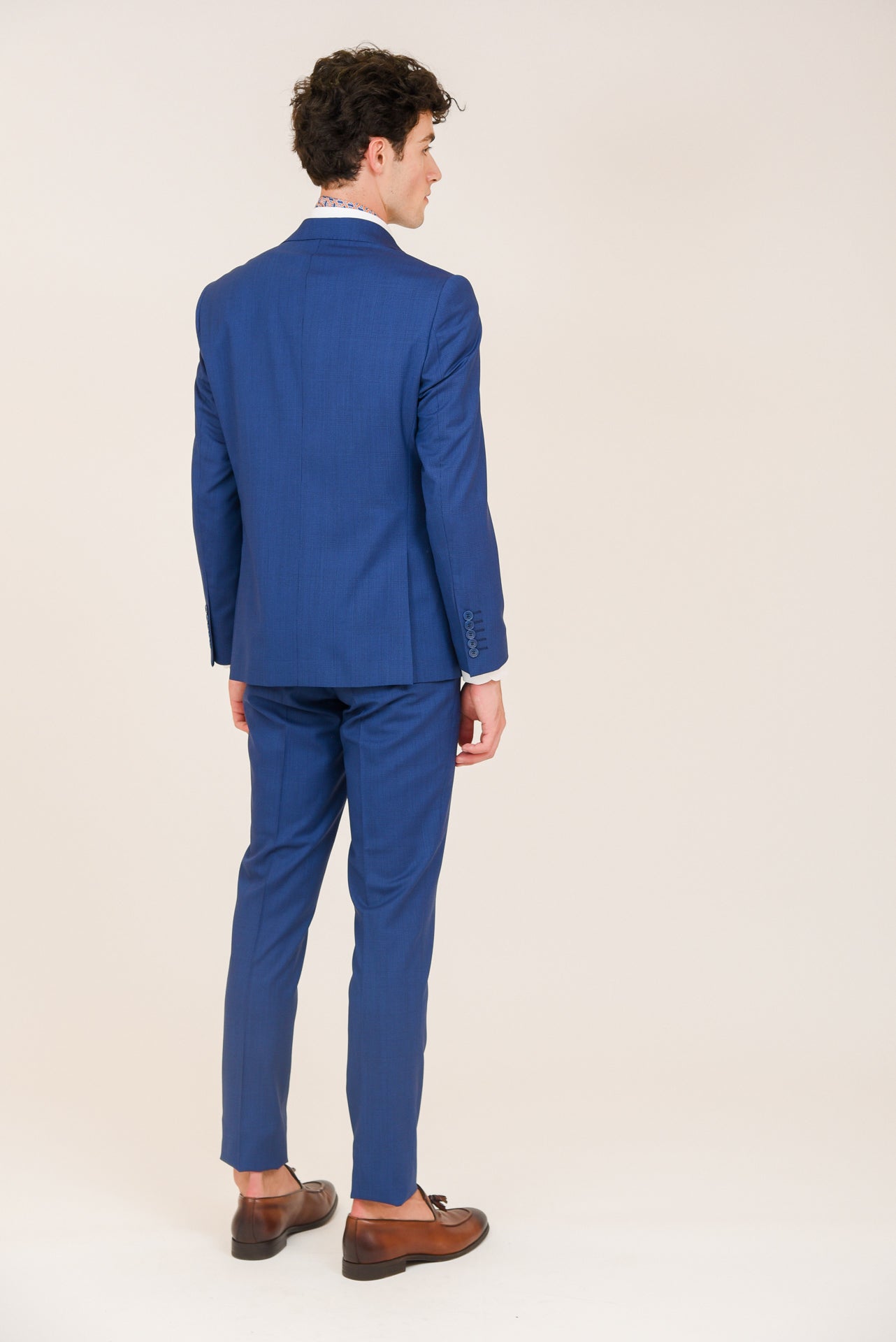 ΑΝΔΡΙΚΟ ΜΟΝΟΠΕΤΟ ΔΙΚΟΥΜΠΟ ΚΟΣΤΟΥΜΙ ΣΕ ΜΠΛΕ ΡΟΥΑ ΑΠΟΧΡΩΣΗ ZIGNONE