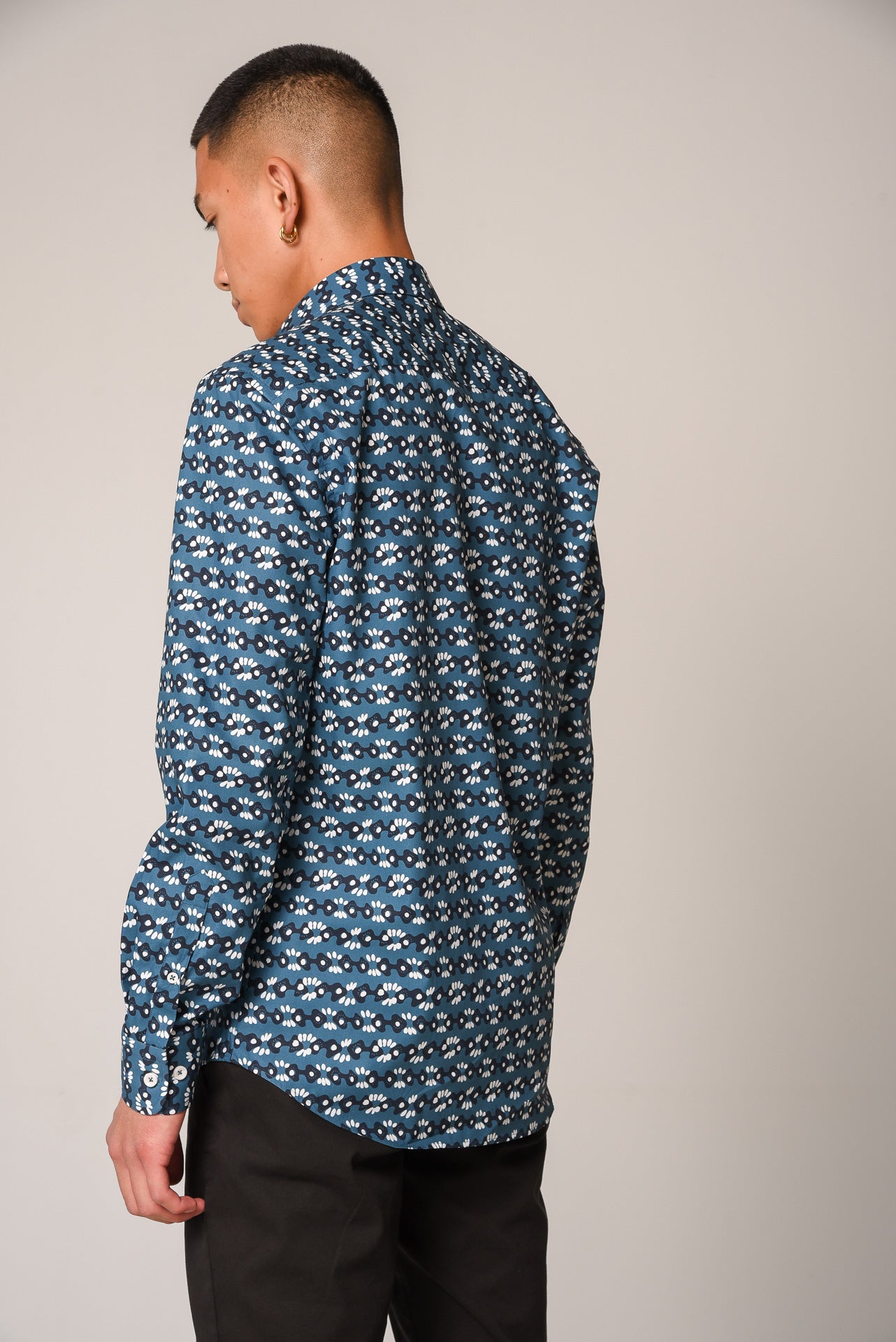 ΑΝΔΡΙΚΟ ΠΟΥΚΑΜΙΣΟ ΜΕ REX ΓΙΑΚΑ PORTOBELLO'S ΠΕΤΡΟΛ ΜΕ ΣΧΕΔΙΑ REGULAR FIT