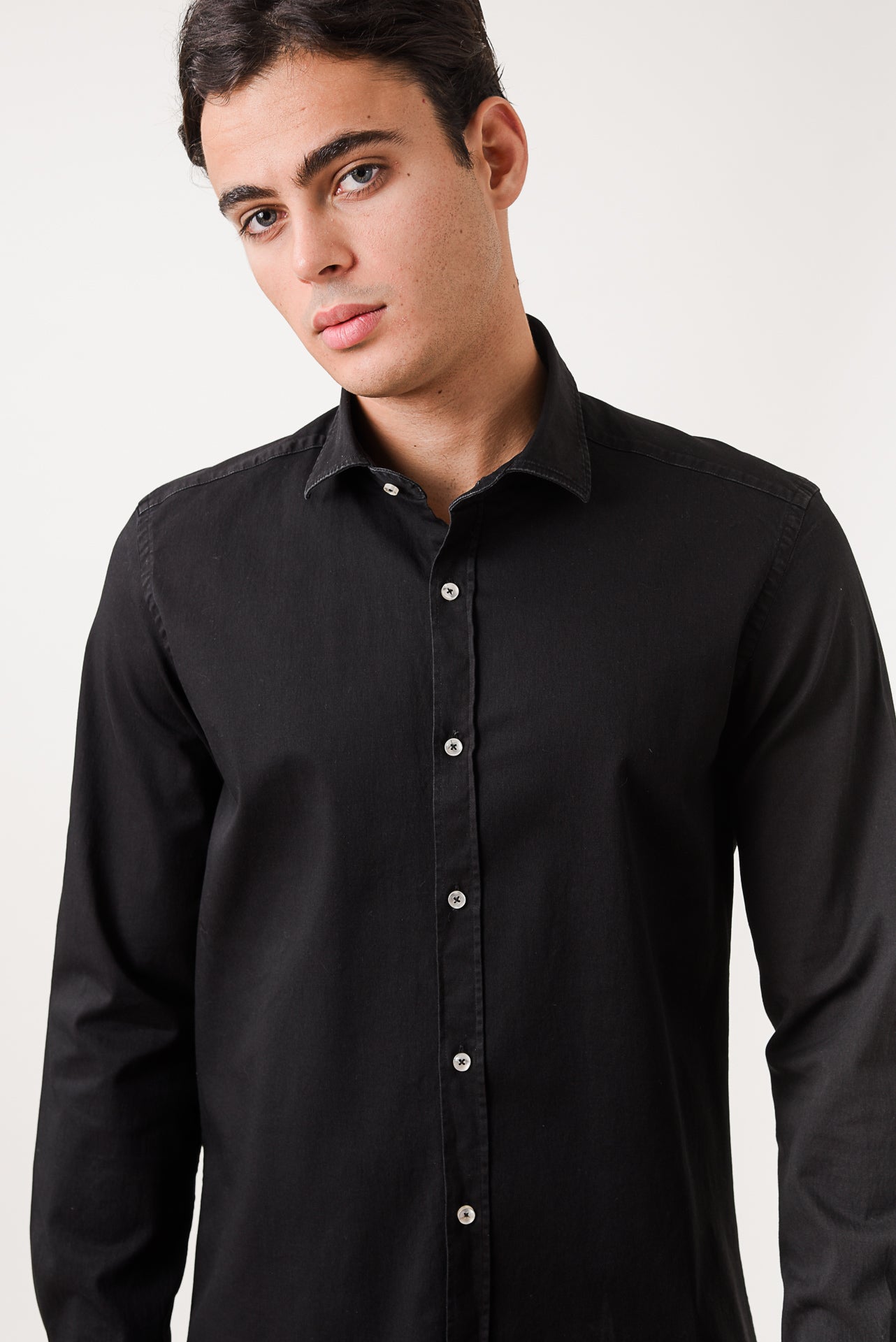 ΑΝΔΡΙΚΟ ΠΟΥΚΑΜΙΣΟ LES GENT'S SOFT ΜΕ REX ΓΙΑΚΑ ΜΑΥΡΟ ΜΟΝΟΧΡΩΜΟ