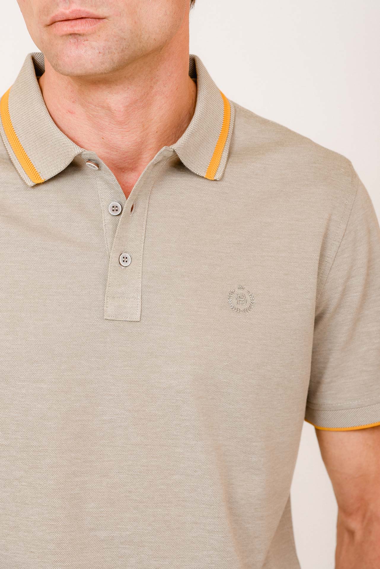 ΑΝΔΡΙΚΟ POLO PORTOBELLO'S ΜΠΕΖ ΣΚΟΥΡΟ ΜΕ ΩΧΡΑ ΛΕΠΤΟΜΕΡΕΙΕΣ ΣΤΟ ΓΙΑΚΑ ΚΑΙ ΤΑ ΜΑΝΙΚΙΑ