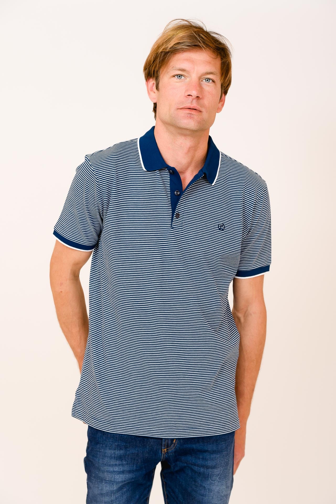 ΑΝΔΡΙΚΟ POLO PORTOBELLO'S ΜΠΛΕ ΜΕ ΜΙΚΡΟΣΧΕΔΙΟ ΚΑΙ ΛΕΥΚΕΣ ΛΕΠΤΟΜΕΡΕΙΕΣ