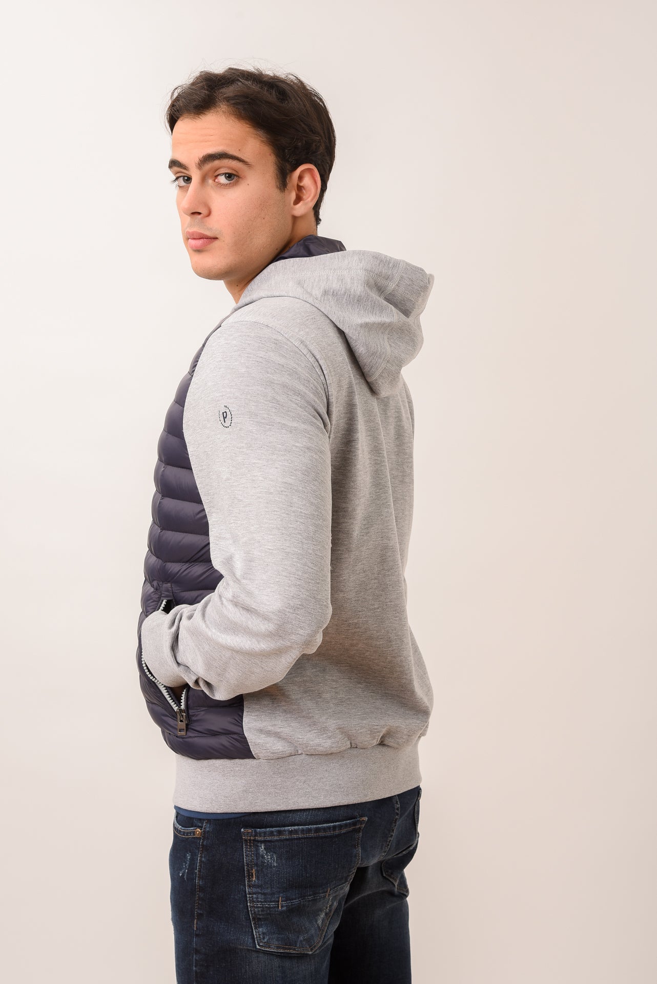 ΑΝΔΡΙΚΟ ΜΠΟΥΦΑΝ ΚΑΠΙΤΟΝΕ POTOBELLO'S ΣΕ ΜΠΛΕ ΧΡΩΜΑ ΜΕ ΓΚΡΙ ΛΕΠΤΟΜΕΡΕΙΕΣ