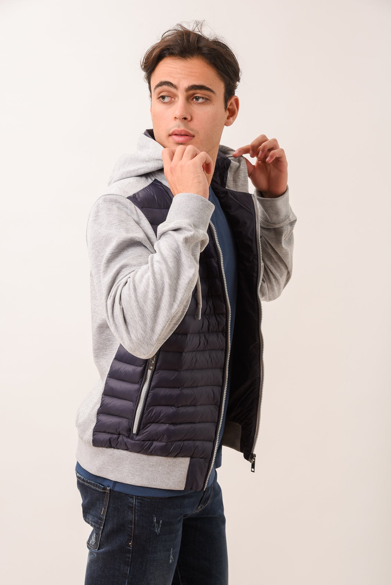 ΑΝΔΡΙΚΟ ΜΠΟΥΦΑΝ ΚΑΠΙΤΟΝΕ POTOBELLO'S ΣΕ ΜΠΛΕ ΧΡΩΜΑ ΜΕ ΓΚΡΙ ΛΕΠΤΟΜΕΡΕΙΕΣ