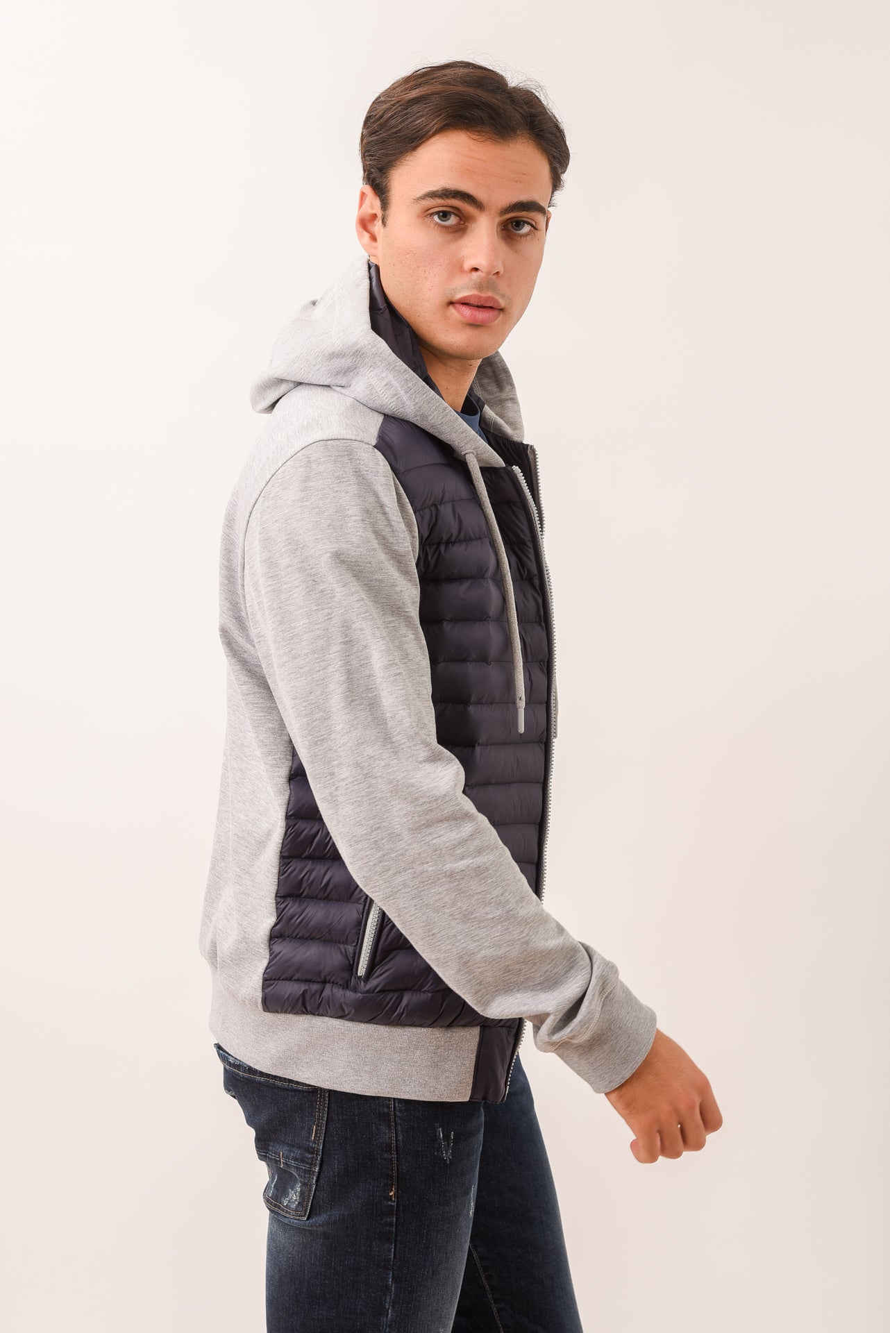 ΑΝΔΡΙΚΟ ΜΠΟΥΦΑΝ ΚΑΠΙΤΟΝΕ POTOBELLO'S ΣΕ ΜΠΛΕ ΧΡΩΜΑ ΜΕ ΓΚΡΙ ΛΕΠΤΟΜΕΡΕΙΕΣ