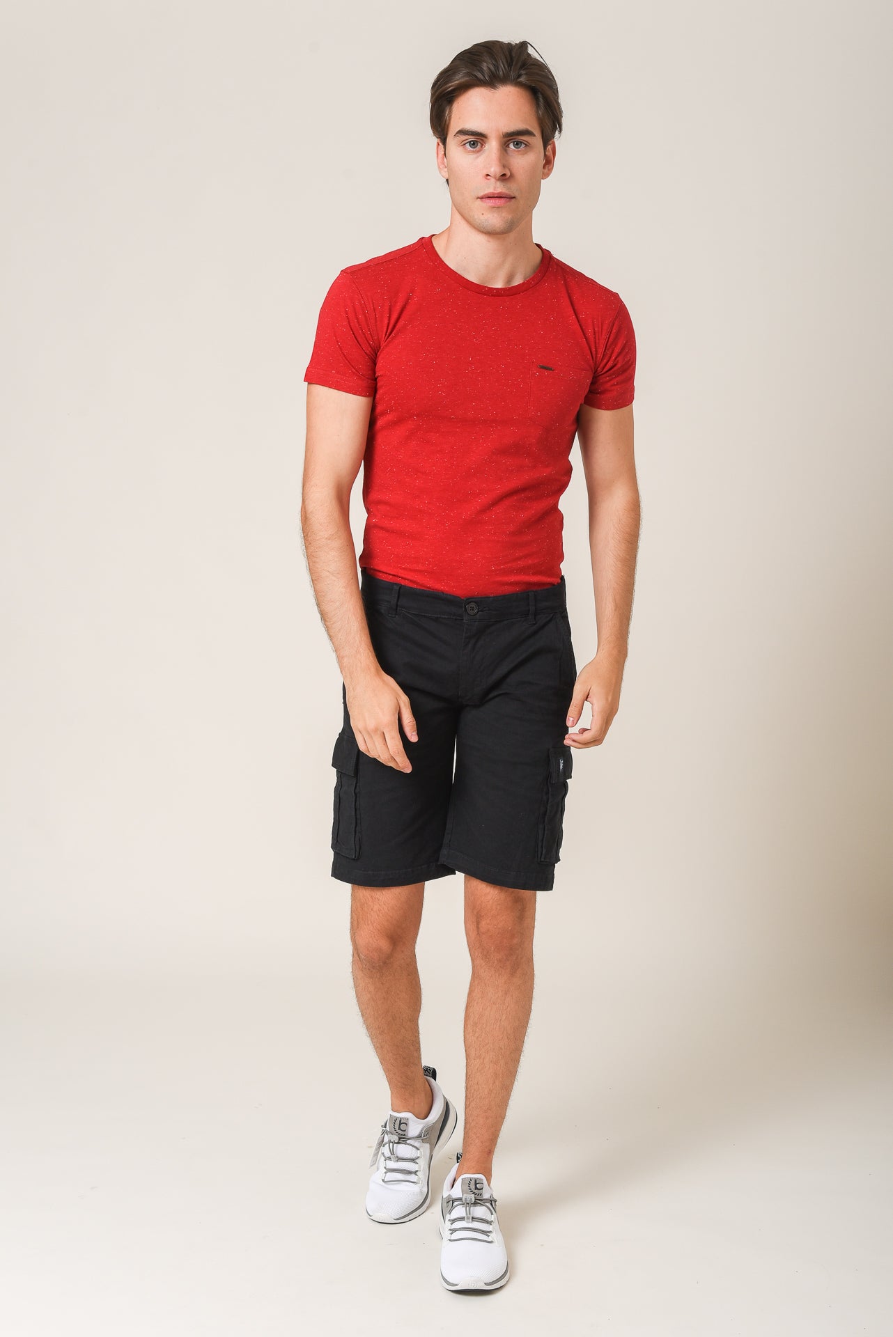 ΑΝΔΡΙΚΟ T-SHIRT ΚΟΚΚΙΝΟ ΜΕ ΜΙΚΡΟΣΧΕΔΙΟ ΣΤΗΝ ΥΦΑΝΣΗ